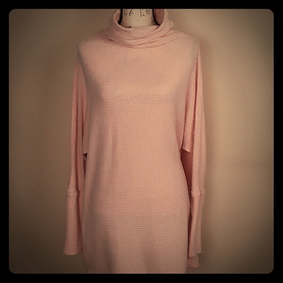 FREE PEOPLE SWEATER TUNIC - Picture 2 of 6